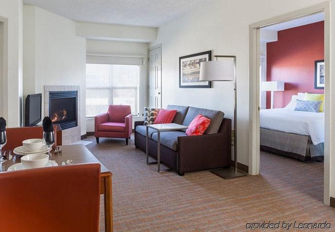 Residence Inn By Marriott Bloomington By Mall Of America Exterior photo